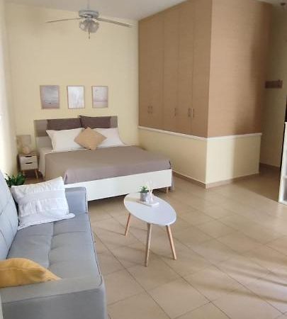 Nicol'S Apartment Ermoupoli Ngoại thất bức ảnh
